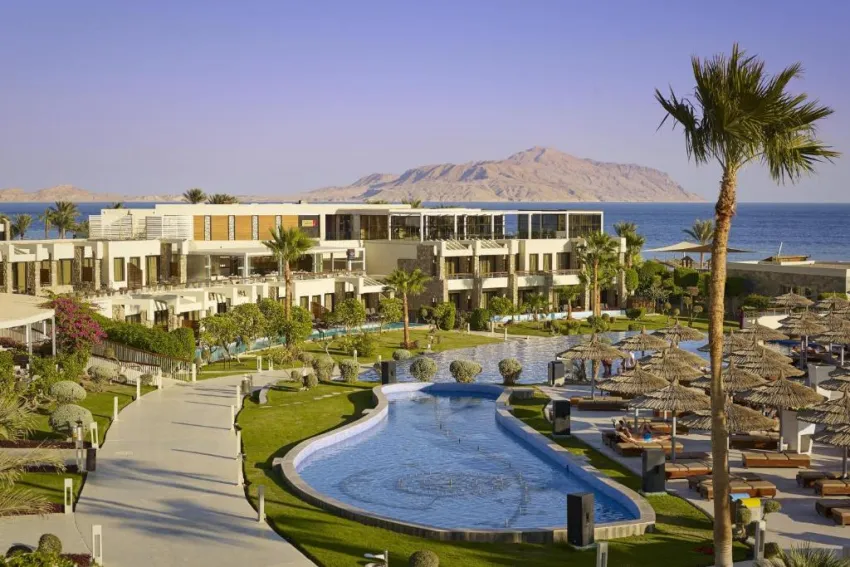 CORAL SEA SENSATORI RESORT  5*-8