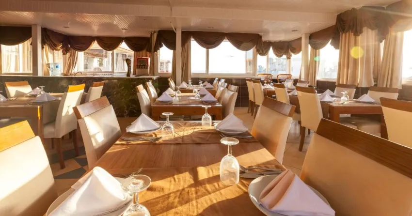 GALAXY BEACH HOTEL  4*-5