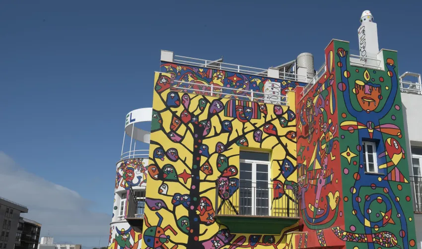 Artmadams Hotel 4*-5