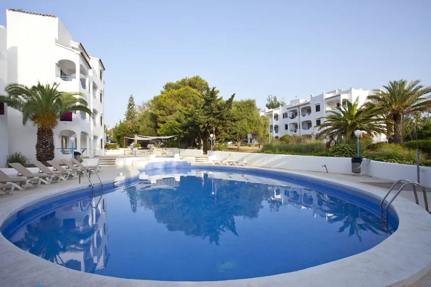 Europa Apartments 2*-16