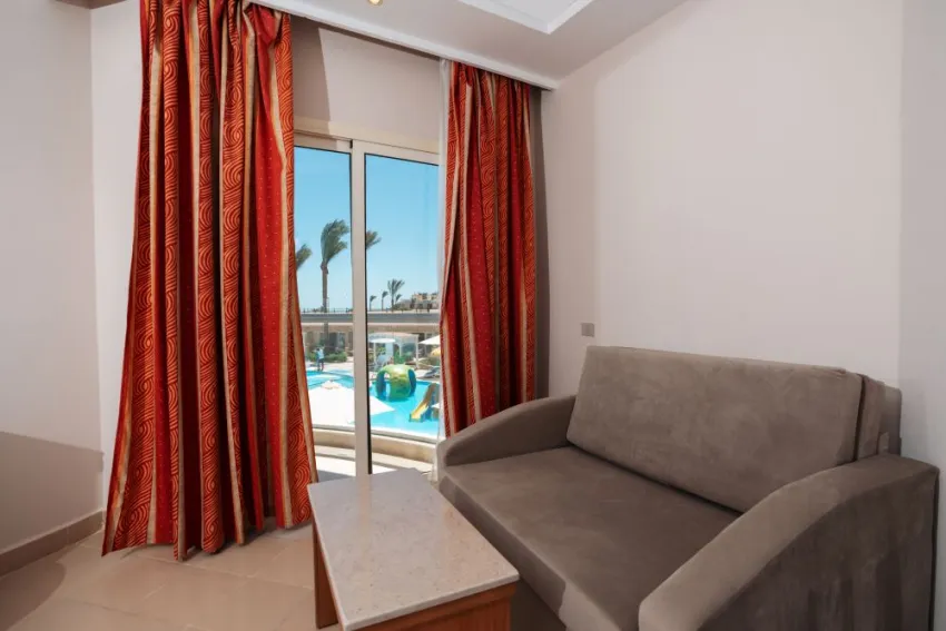 SUNRISE SERANO AQUA PARK RESORT  4*-10