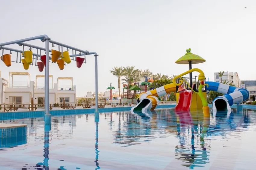 BELLAGIO BEACH RESORT & SPA  4*-16