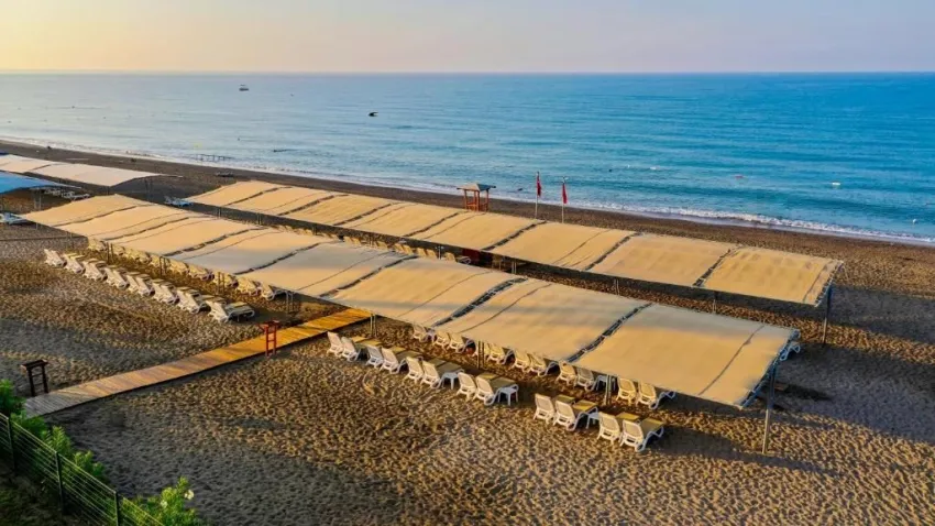 Crystal Boutique Comfort Collection (Adults Only 16+) 5*-15