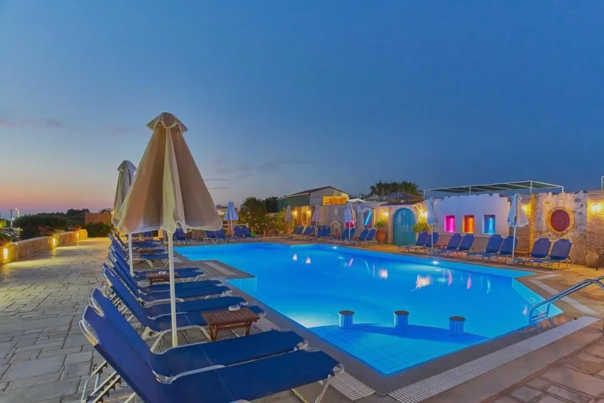 Golden Bay Aparthotel 3*-14