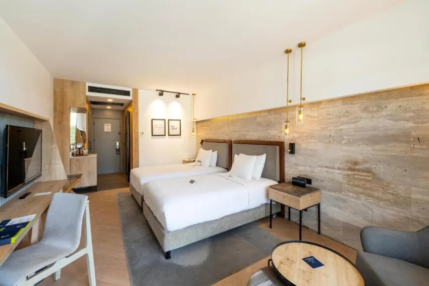 DOUBLETREE BY HILTON KEMER  5*-2