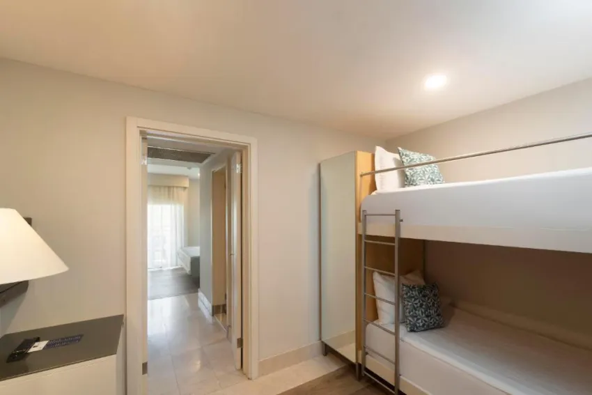 TUI BLUE XANTHE  5*-14