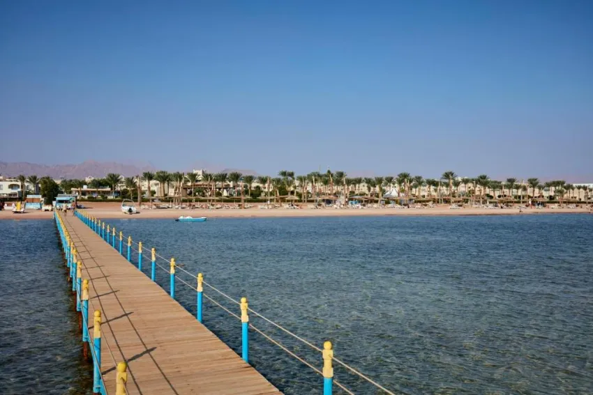 CORAL SEA WATER WORLD  4*-23