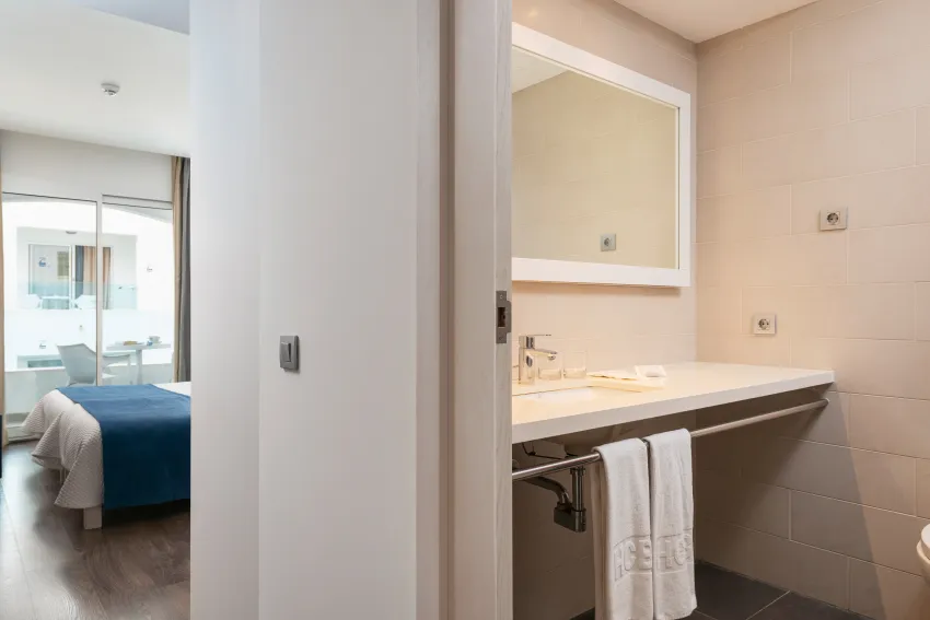 Hotel Calabona 4*-120