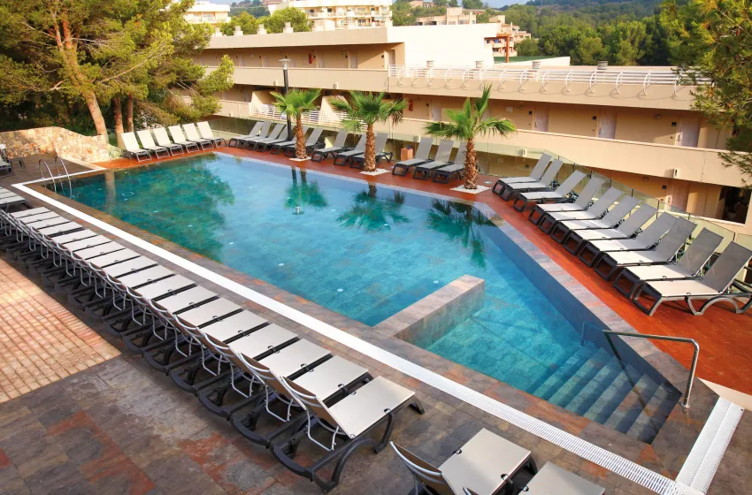 Occidental Cala Viñas 4*-36