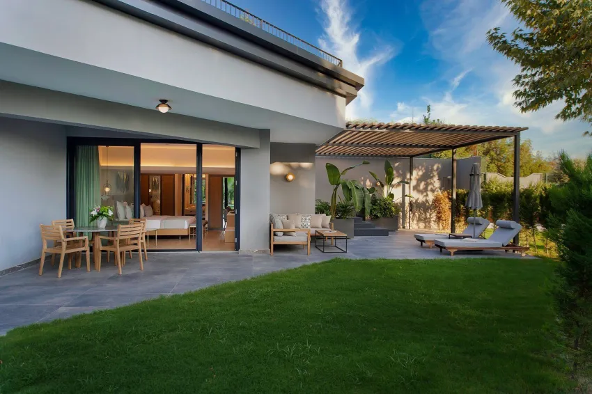 Miramare Beach Hotel 5*-5