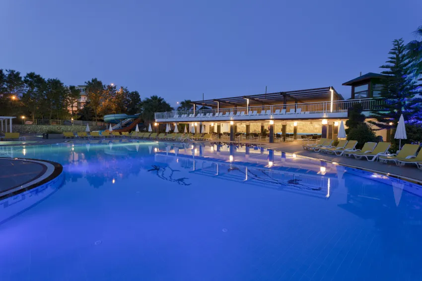 Club Mermaid Village 4*-24