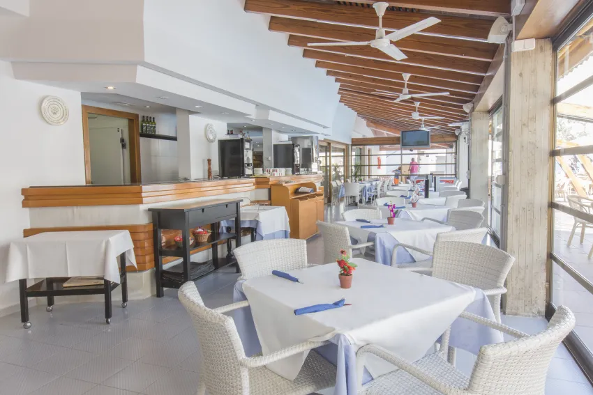 Flora Aparthotel -66