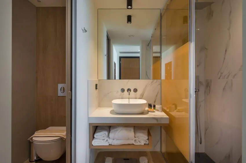 Hyperion City Hotel 4*-89