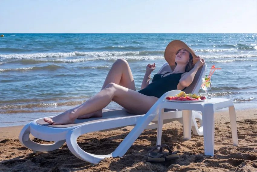 SANDY BEACH HOTEL  4*-3