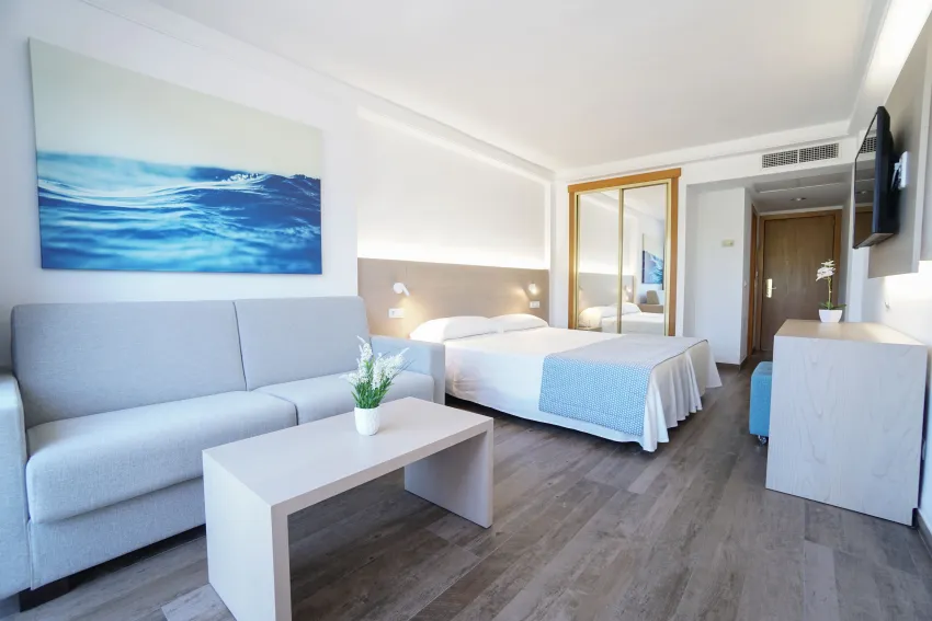 Hotel Millor Sol 3*-8