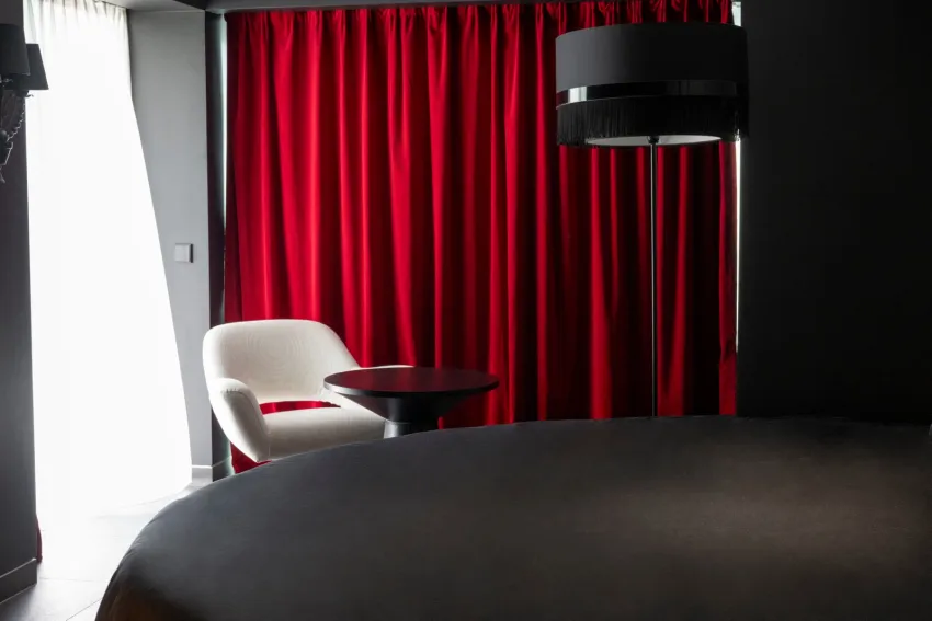 The Donna Portals 5*-51