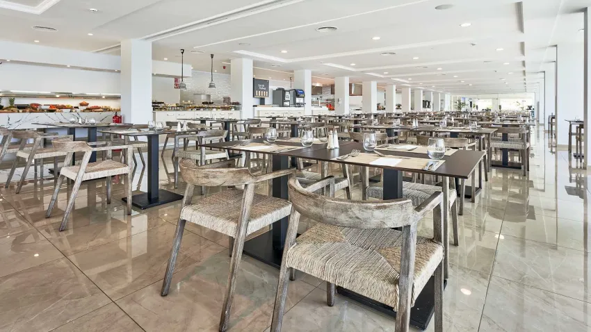 Globales Cala Viñas 4*-10