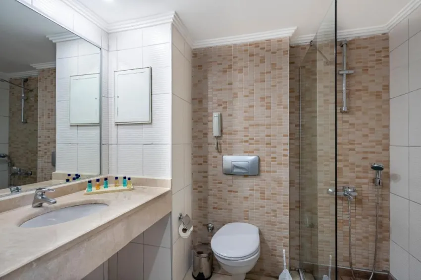 MIAROSA INCEKUM BEACH  5*-23