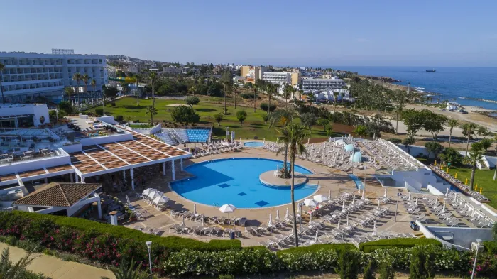 Leonardo Laura Beach & Splash Resort 4* - Chlorakas - Cipru