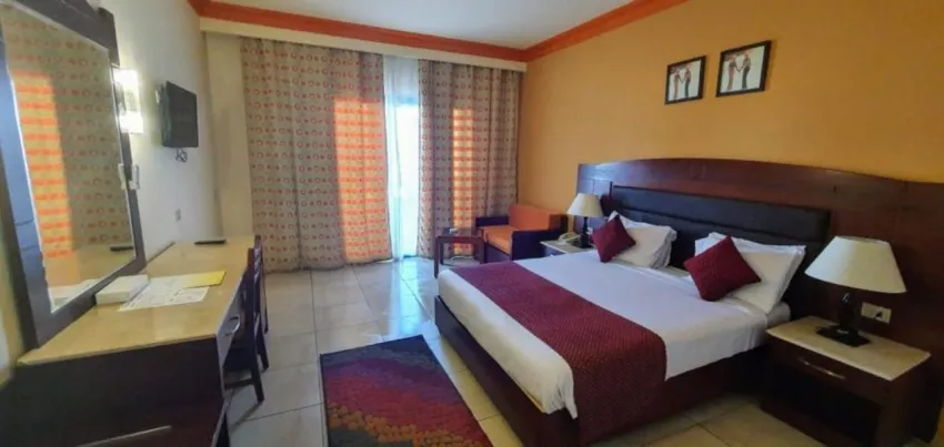 Sharm Holiday 4*-8