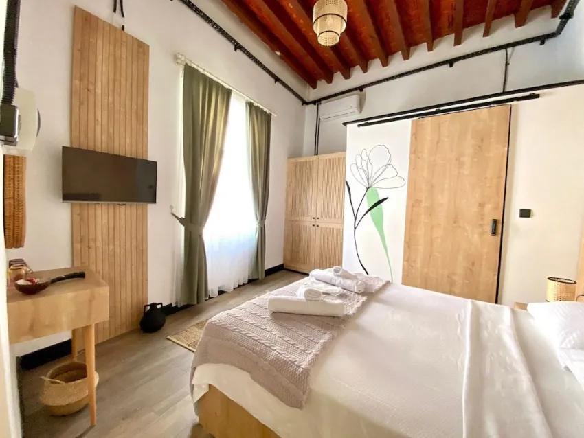 Avenue Hotel 3*-8