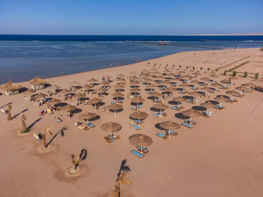 AMWAJ OYOUN HOTEL & RESORT  5*-4
