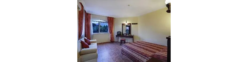 Larissa Sultans Beach 4*-11