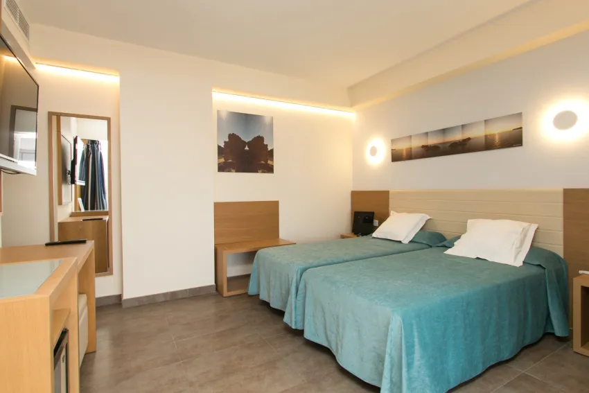 AV Hotels Don Pepe 3*-20