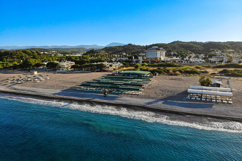 THRONE BEACH RESORT & SPA  5*-5