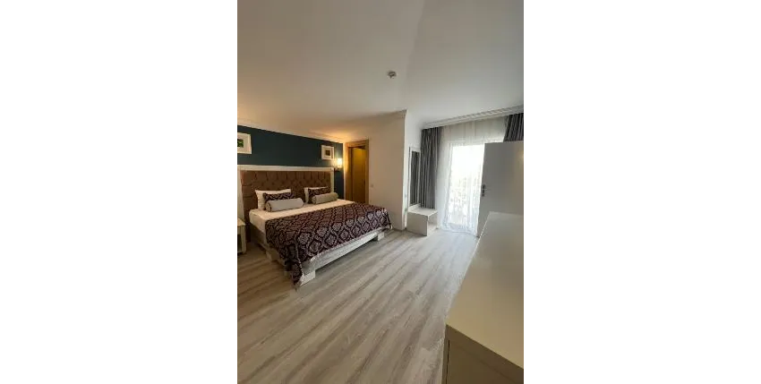 La Perla Hotel 4*-54