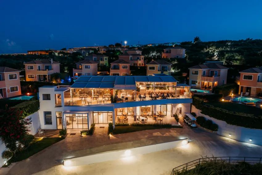 St. John Villas and Suites 5*-8