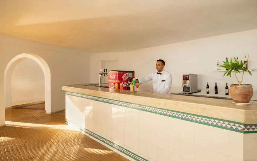 EL MOURADI PORT EL KANTAOUI  4*-6