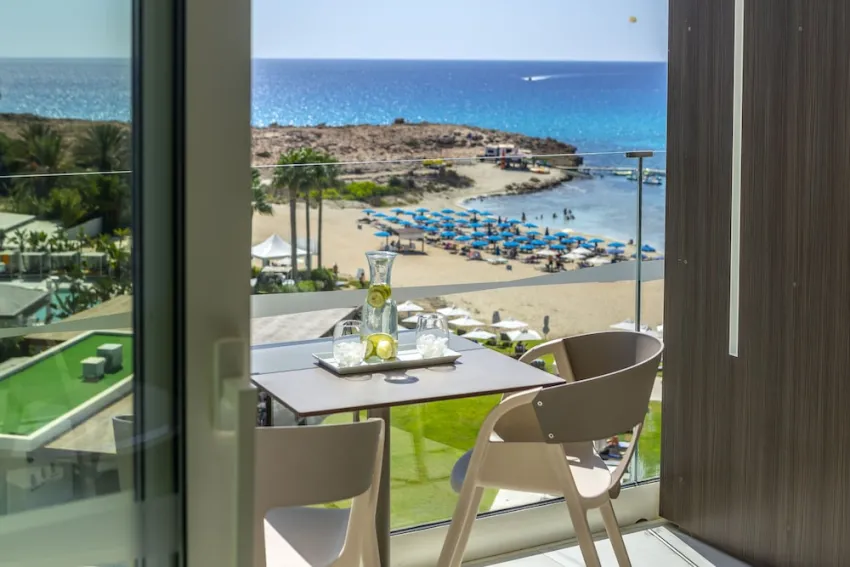 Chrysomare Beach Hotel and Resort 5*-85