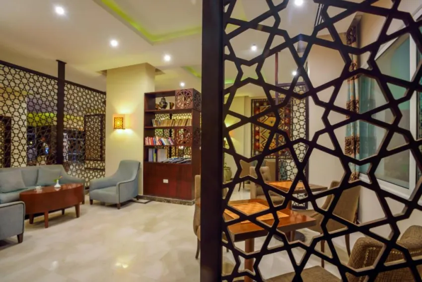 ROYAL STAR BEACH RESORT  4*-7