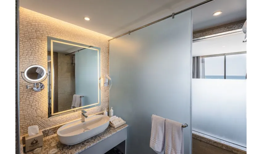 TITANIC PEARL RESORT  5*-7
