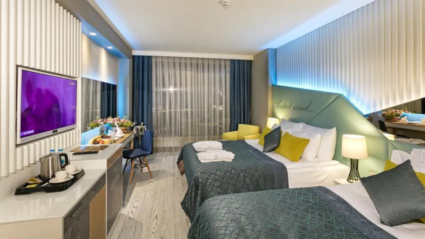WIND OF LARA HOTEL & SPA   5*-2