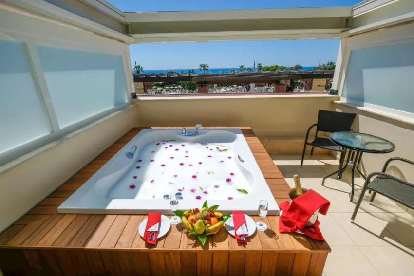 SIDE STAR RESORT  5*-19