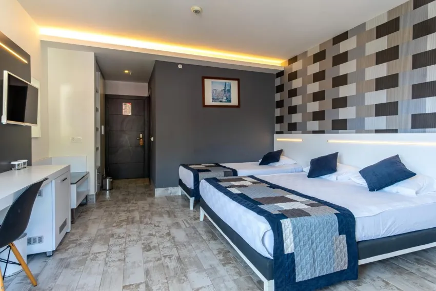 White City Beach (Adults Only 16+) 4*-46