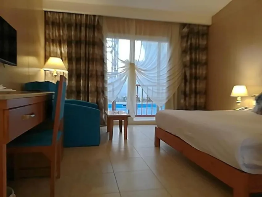 Sunrise Solara Aqua Park Resort 4*-8