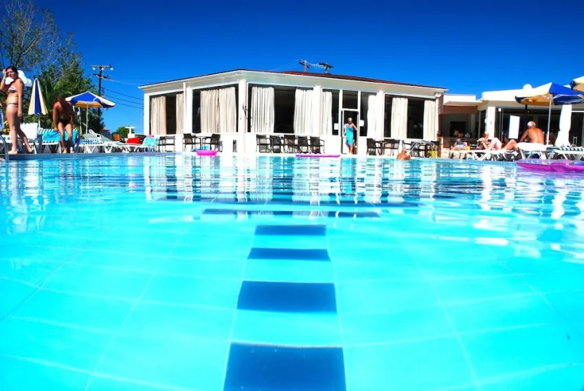 Admiral Argassi 4*-10