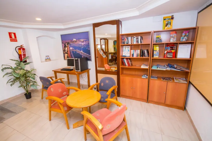 Amic Can Pastilla Hotel 2*-4