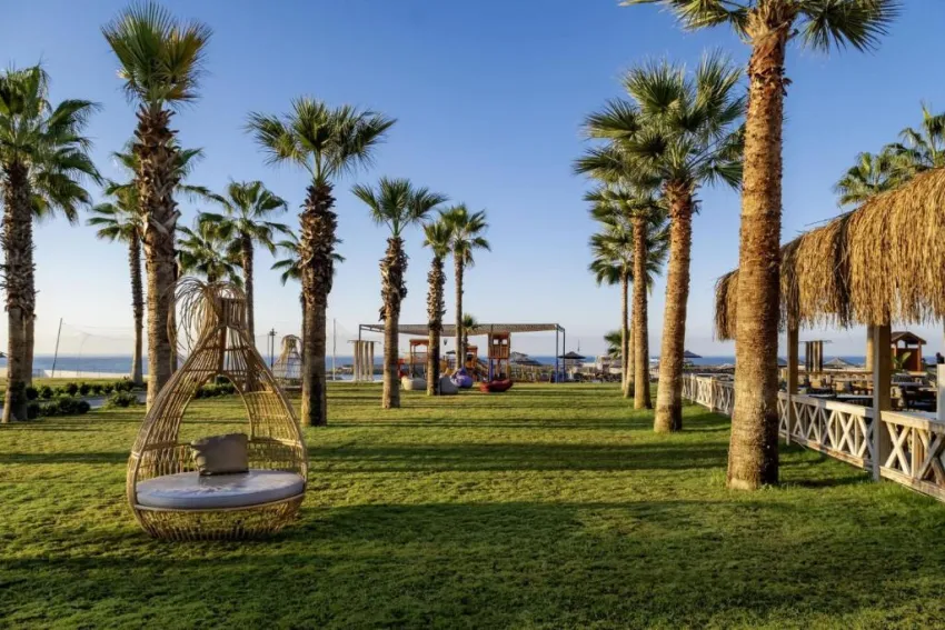 SERENITY QUEEN HOTEL  5*-54