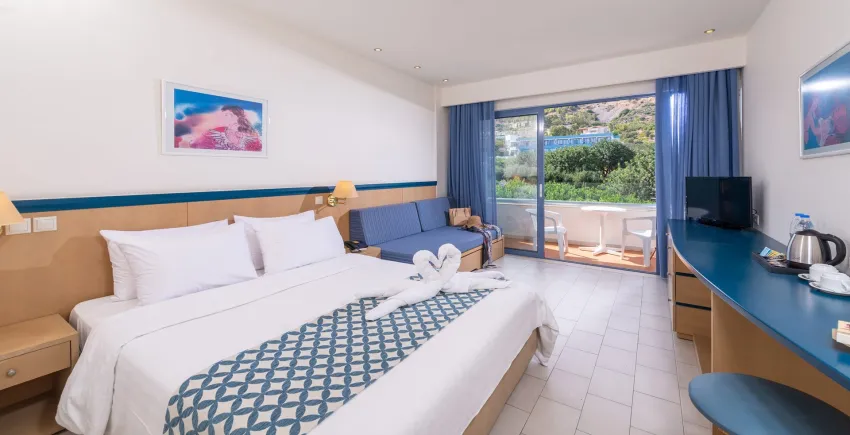 Royal & Imperial Belvedere 4*-19