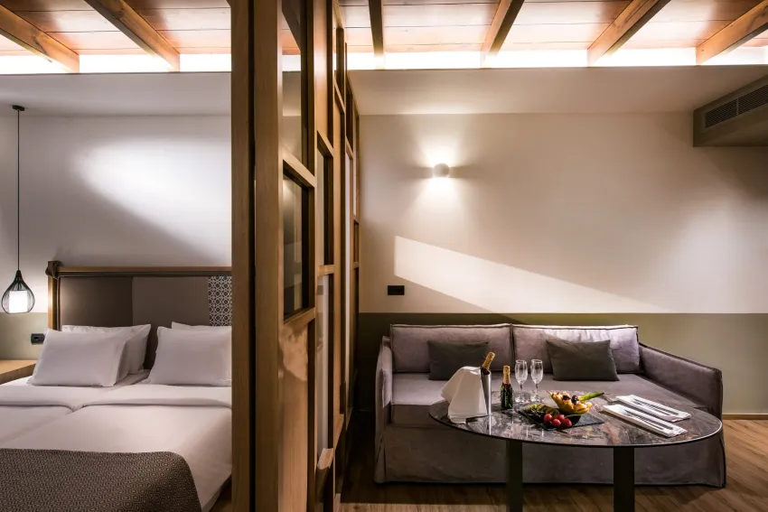 Petousis Hotel and Suites 4*-15