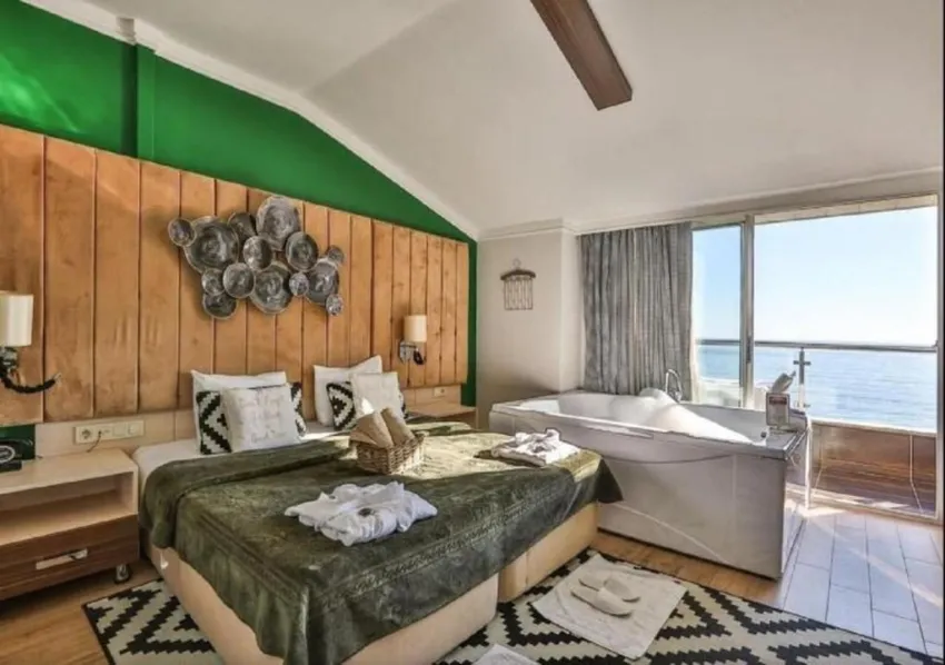 ANJELIQ HOUSE HOTEL  3*-22