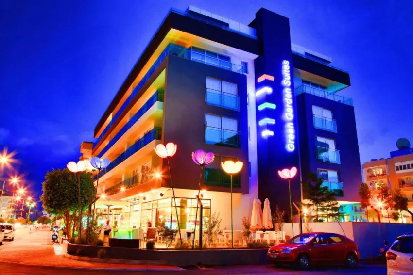 GREEN GARDEN SUITES HOTEL  4*-12