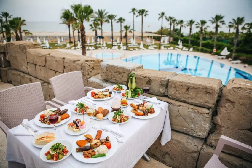 Cesars Side (Ex Cesars Resorts Side) 5*-10