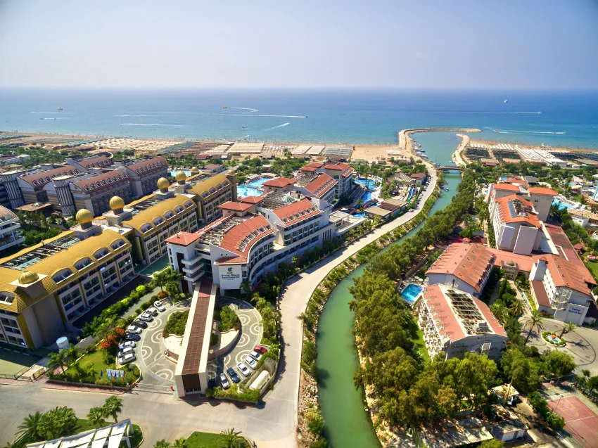 Sunis Evren Beach Resort & Spa 5*-5