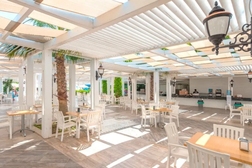 SERENIS HOTEL  5*-24