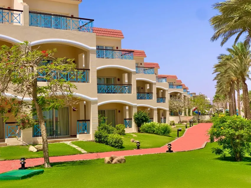 IVY Cyrene Island Hotel 4*-10